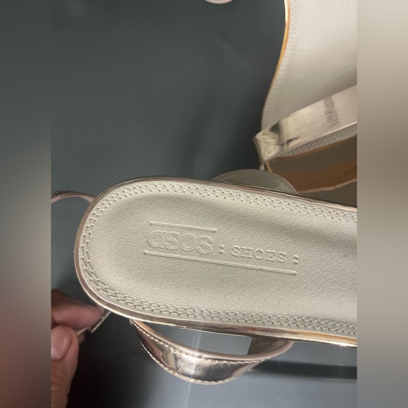 ASOS DESIGN Havana barely there block heeled sandals in rose gold Size 10 - Picture 6 of 12